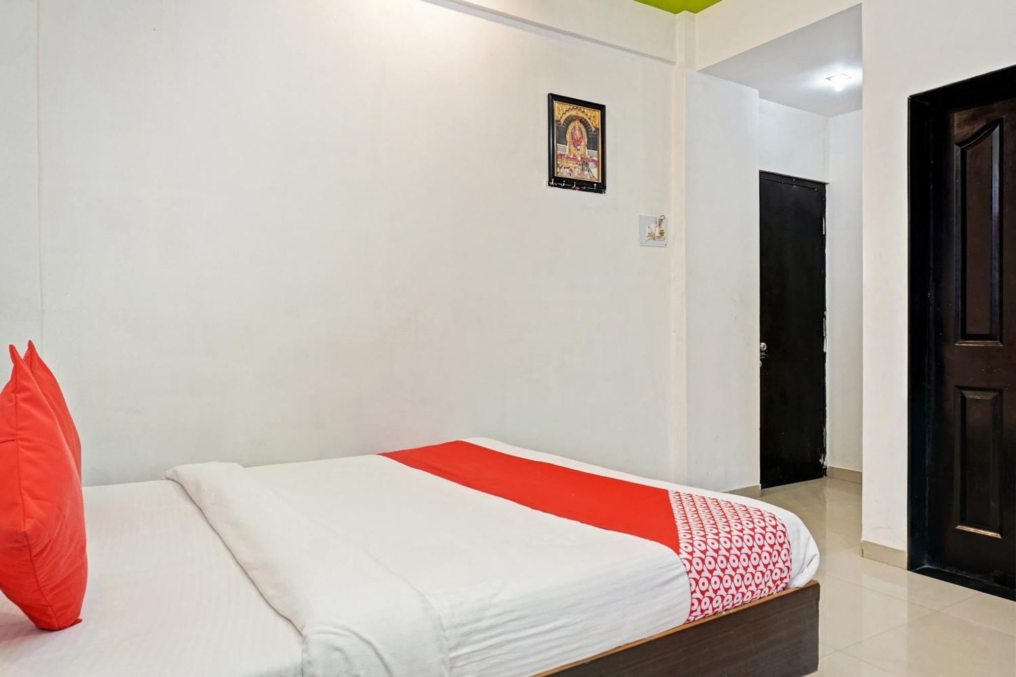 Super Hotel O Shirdi Sai Inn Eksteriør bilde